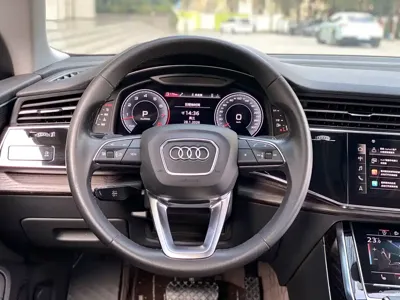 Audi Q8 2021, 70000 км, за 355000 CNY - фото 8