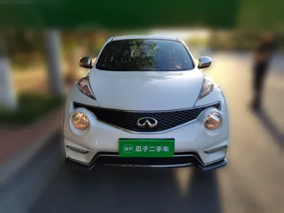 Infiniti ESQ 2014, 56700 км, за 54145 CNY
