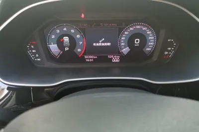 Audi Q3 2019, 56300 км, за 90514.96 CNY - фото 12