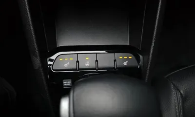 Kia Stonic 2018, 88759 км, за 9500000 KRW - фото 19
