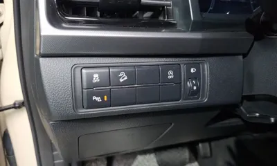 KG_Mobility_Ssangyong Rexton 2024, 31405 км, за 29000000 KRW - фото 31