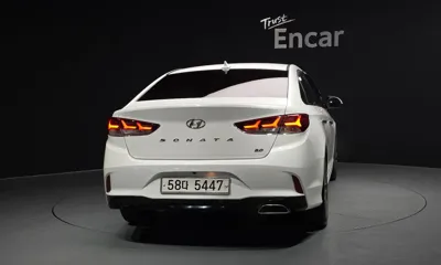 Hyundai Sonata 2018, 191205 км, за 9000000 KRW
