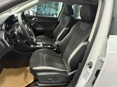 Audi Q3 2022, 49000 км, за 165000 CNY - фото 10