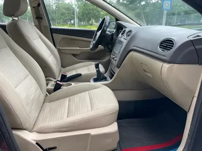 Ford Focus 2014, 161000 км, за 7800 CNY - фото 13