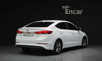 Hyundai Avante 2016, 102730 км, за 99990000 KRW