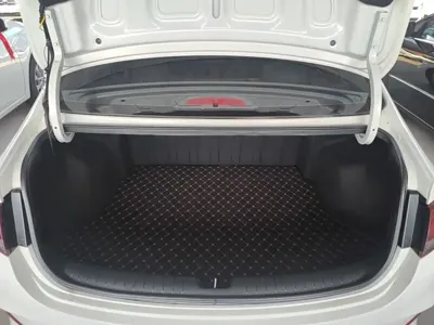 Hyundai Elantra 2022, 72400 км, за 40500 CNY - фото 19