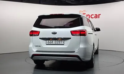 Kia Canival 2016, 202316 км, за 6500000 KRW - фото 4