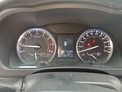 Toyota Highlander 2017, 60100 км, за 87300 CNY - фото 7