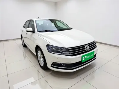 Volkswagen Lavida 2016, 137900 км, за 25400 CNY