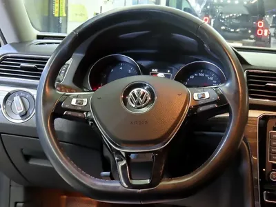 Volkswagen Passat 2018, 81417 км, за 10800000 KRW - фото 8
