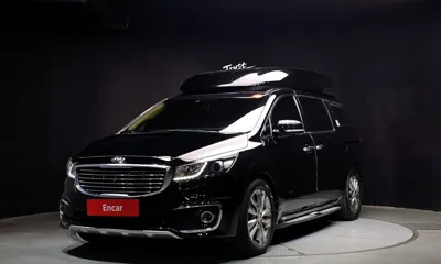 Kia Canival · 2016 год