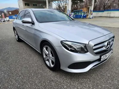Mercedes-Benz E-Class 2017, 207125 км, за 17300000 KRW - фото 3