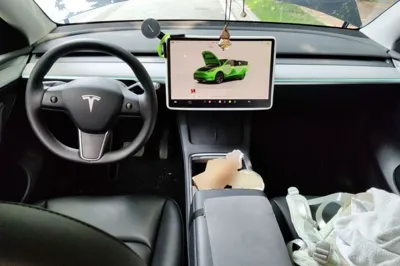 Tesla Model Y 2024, 72700 км, за 220299.25 CNY - фото 6