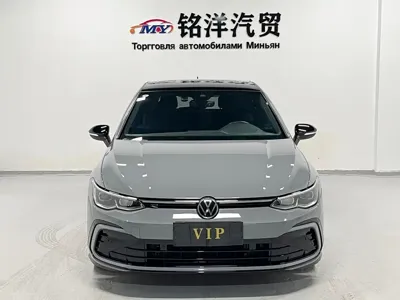 Volkswagen Golf 2022, 42000 км, за 139800 CNY