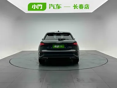 Audi A3 2022, 53900 км, за 126000 CNY