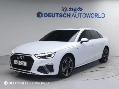 Audi A4 · 2021 год