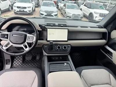 Land Rover Defender 2022, 41000 км, за 518000 CNY - фото 6