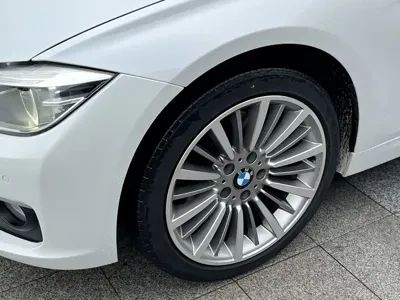 BMW 3 Series 2019, 64500 км, за 89800 CNY - фото 13