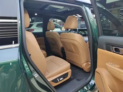 Li Auto Li ONE 2021, 58000 км, за 125800 CNY - фото 17
