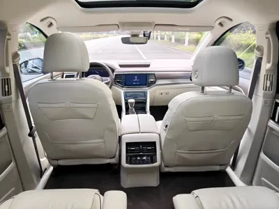 Volkswagen Viloran 2020, 50000 км, за 129900 CNY - фото 12
