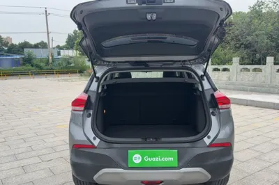 Chevrolet Trax 2019, 42100 км, за 51997.67 CNY - фото 27