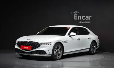 Genesis G90 · 2023 год