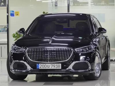 Mercedes-Benz S-Class · 2022 год