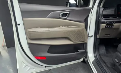 Kia Canival 2025, 5961 км, за 43900000 KRW - фото 25