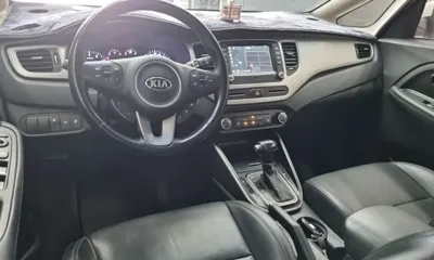 Kia Carens 2017, 150411 км, за 8990000 KRW - фото 7
