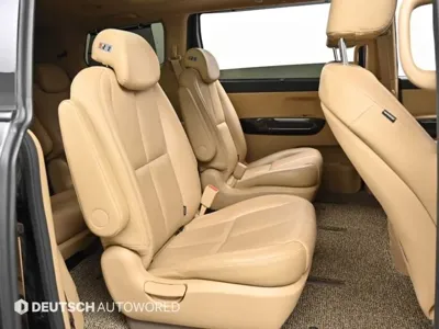 Kia Canival 2016, 175717 км, за 9990000 KRW - фото 13