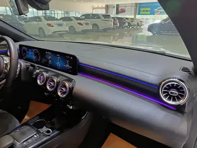 Mercedes-Benz A-Class 2021, 68300 км, за 85800 CNY
