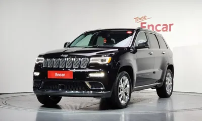 Jeep Cherokee · 2021 год