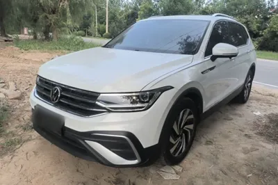 Volkswagen Tiguan L · 2023 год