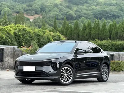Nio EC6 · 2024 год