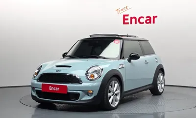 MINI Cooper · 2011 год