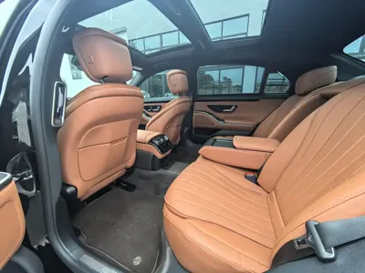Mercedes-Benz S-Class 2023, 27000 км, за 588800 CNY - фото 8