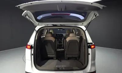 Kia Canival 2021, 57494 км, за 21300000 KRW - фото 30