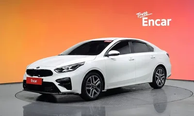 Kia K3 · 2020 год