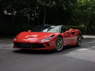 Ferrari F8 · 2021 год