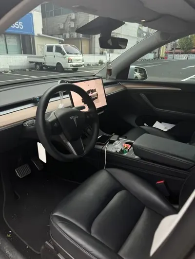 Tesla Model Y 2022, 108000 км, за 11530000 KRW - фото 6