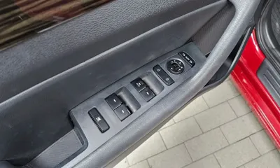 Hyundai Sonata 2016, 134788 км, за 7200000 KRW - фото 14