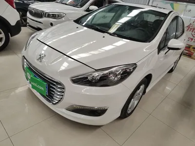 Peugeot 308 · 2014 год
