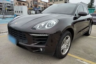 Porsche Macan · 2017 год