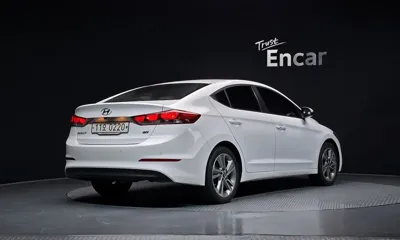 Hyundai Avante 2017, 85525 км, за 10900000 KRW