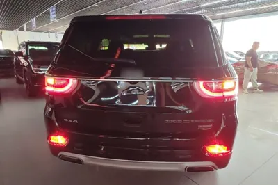 Jeep Grand Commander · 2020 год