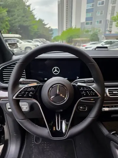 Mercedes-Benz GLE-Class 2026, 500 км, за 99990000 KRW - фото 9