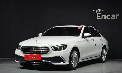 Mercedes-Benz E-Class · 2023 год