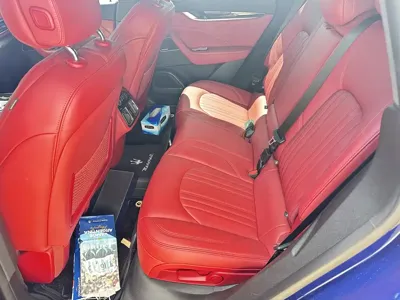 Maserati Levante 2021, 26000 км, за 359799 CNY