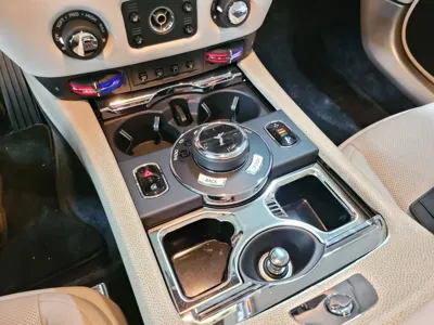 Rolls-Royce Wraith 2015, 2791 км, за 259000000 KRW - фото 7
