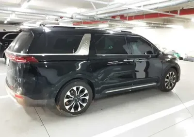 Kia Canival 2023, 107617 км, за 6120000 KRW - фото 9